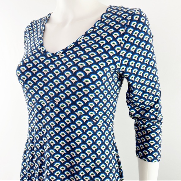 Boden Long Blue Patterned 3/4 Sleeve Short V-Neck Dress Size 6 - Picture 4 of 8